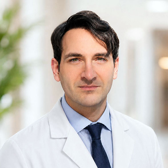 Dr. Abdullah Bayrak